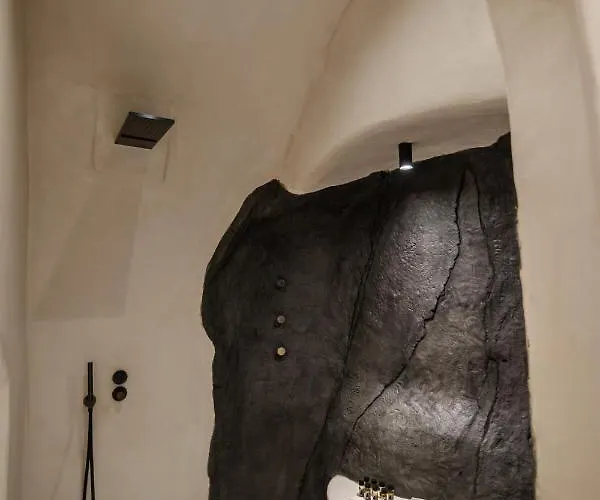 아파트 One Of One *